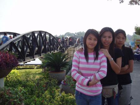 Pont de la rivi�re Kwa�